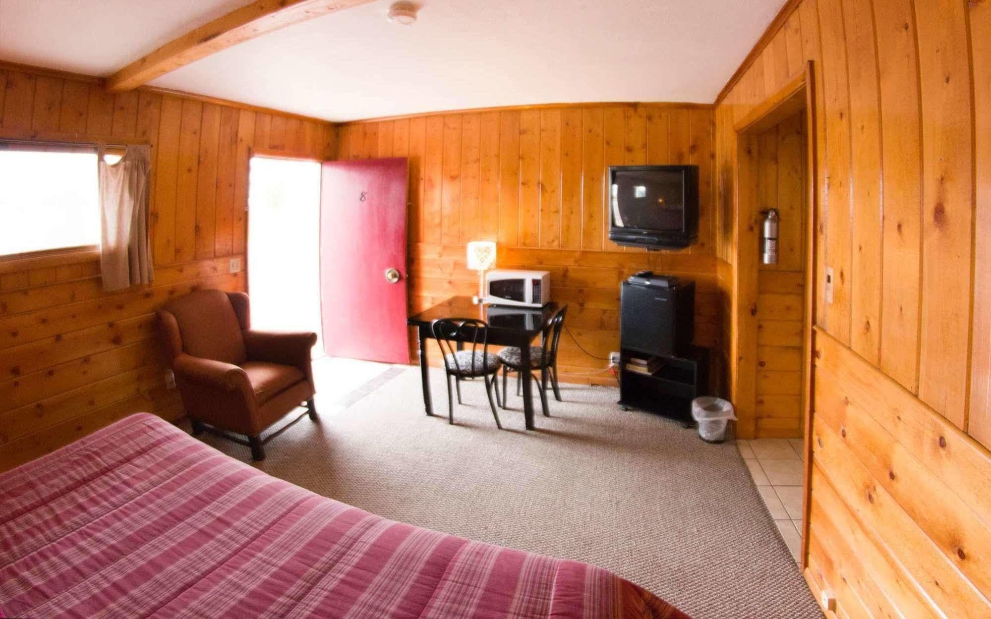 Yellowstone Holiday Motel West Yellowstone Exteriér fotografie