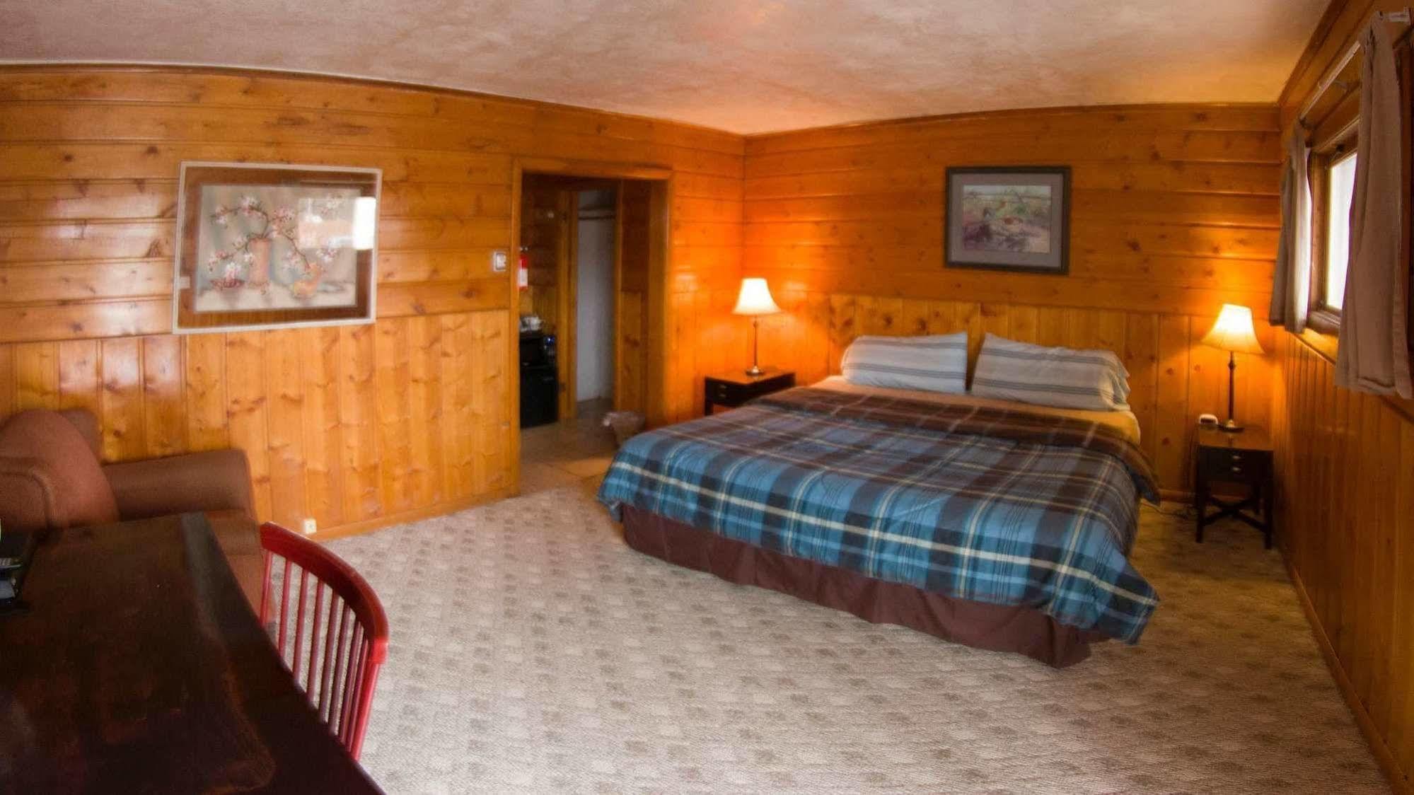 Yellowstone Holiday Motel West Yellowstone Exteriér fotografie